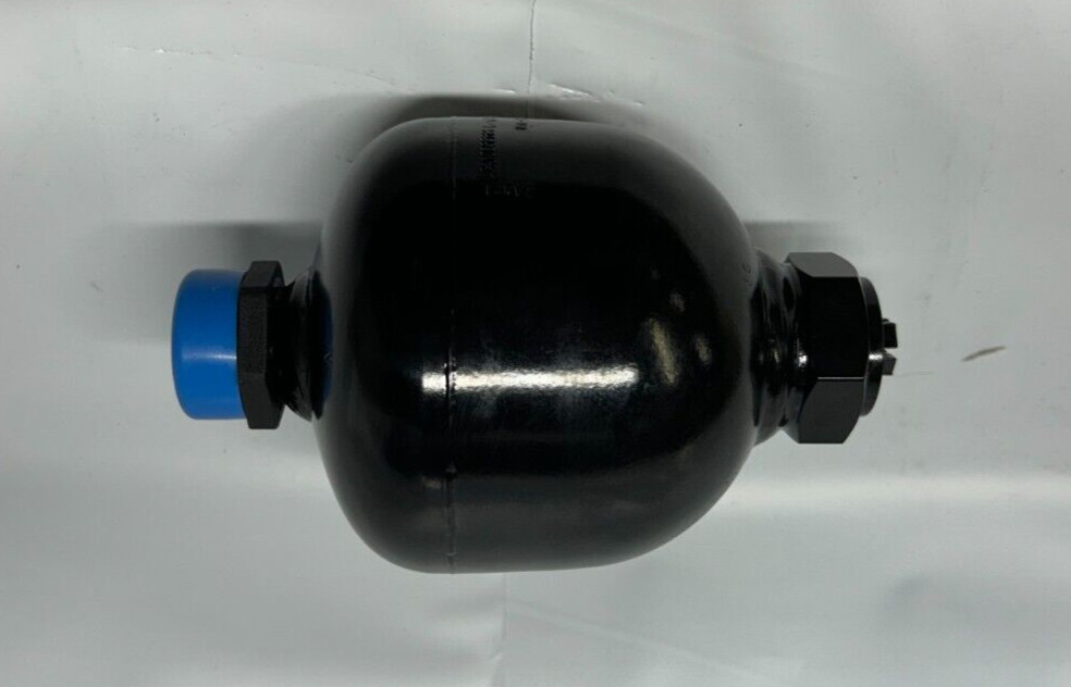 New- John Deere #LCA102656 Hydraulic Accumulator 30R 35R 46R 630C 639 640C 645C