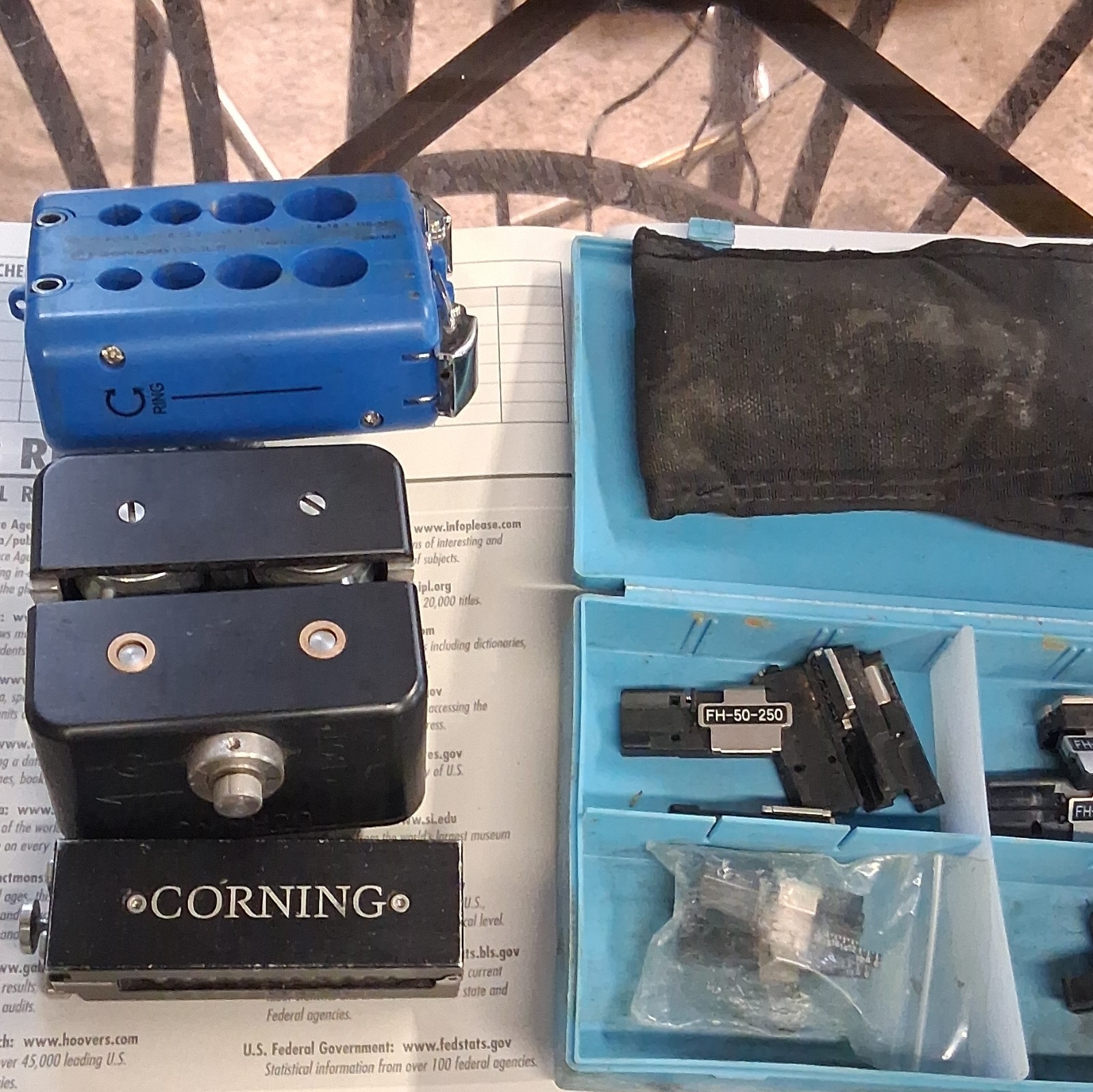 Fiber splicing tools