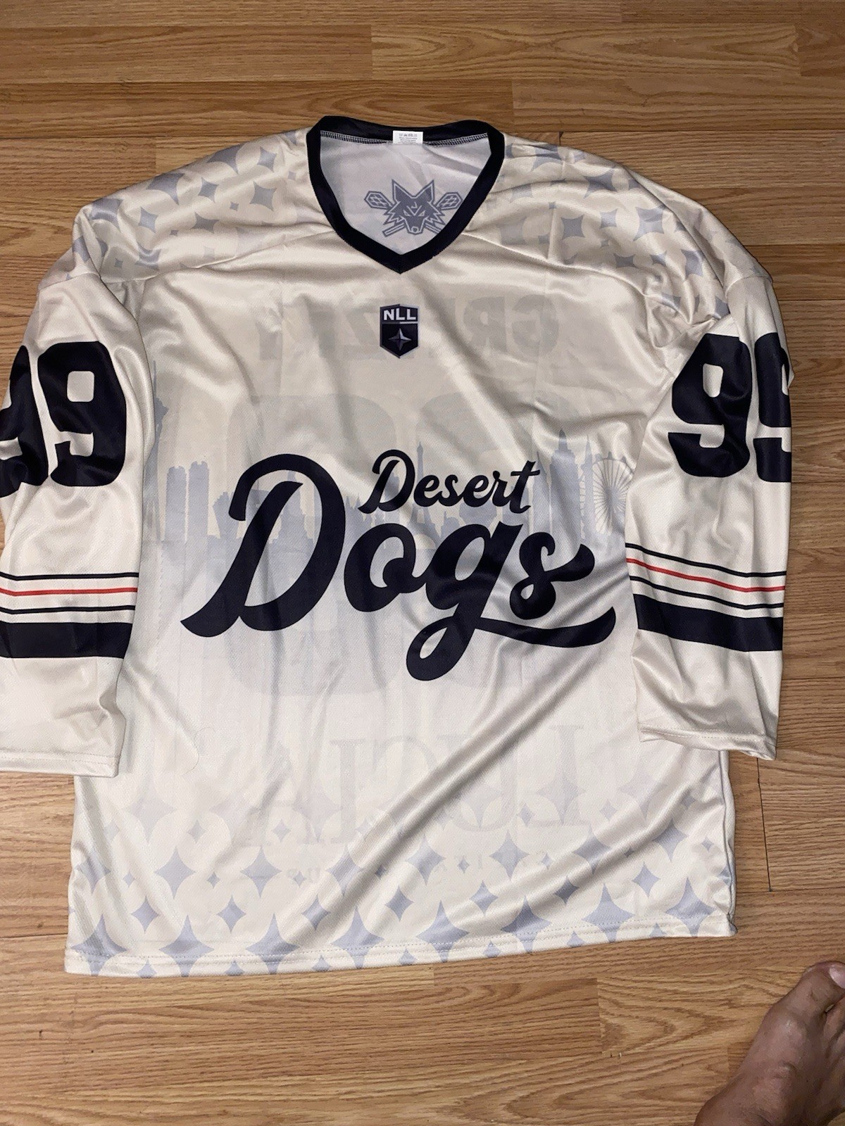 Las Vegas Desert Dogs Wayne Gretzky Jersey Giveaway 1/31/2026 XL. New.