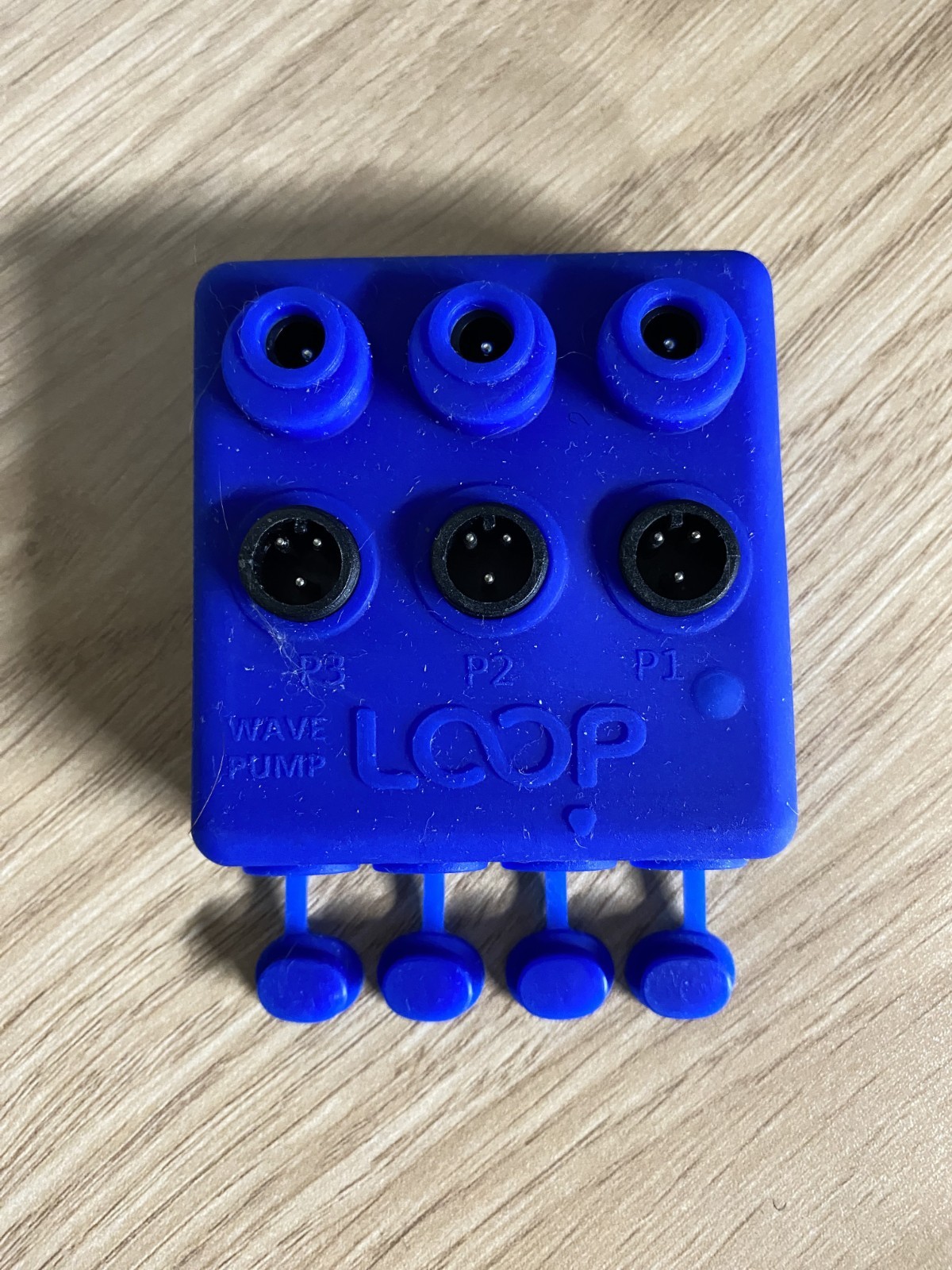 IC LOOP EFLUX Wave Pump Manifold Hub (1685)