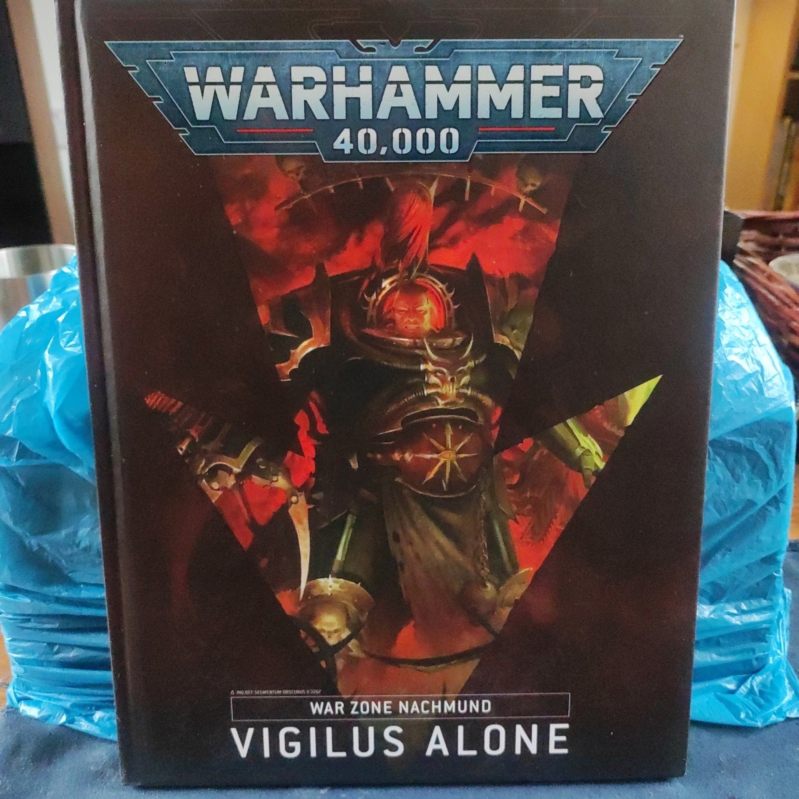 Warhammer 40,000 WarZone Nachmund Vigilus Alone Hardback Book + Poster Ex Con.