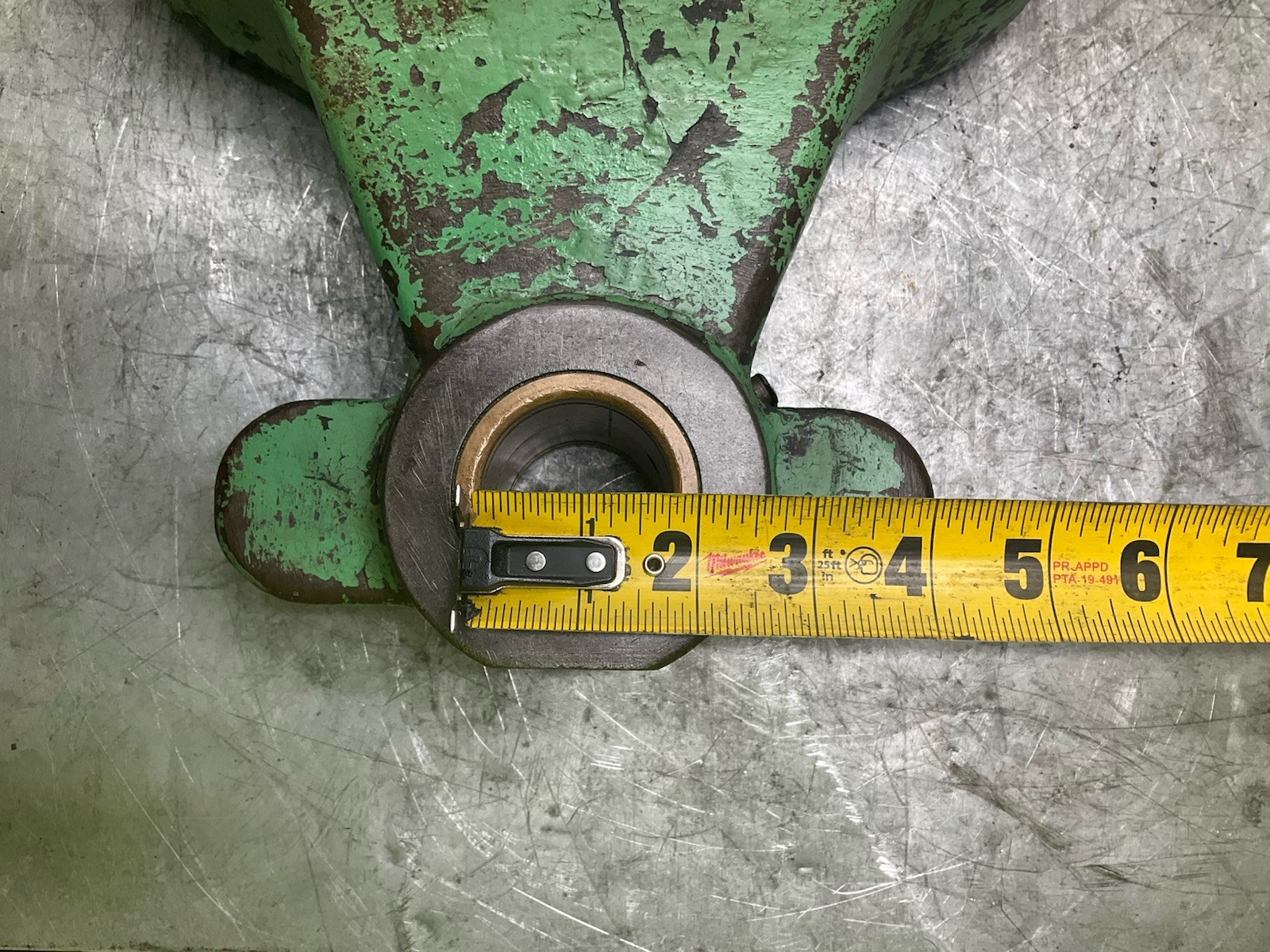Horizontal Milling Machine Overarm Support
