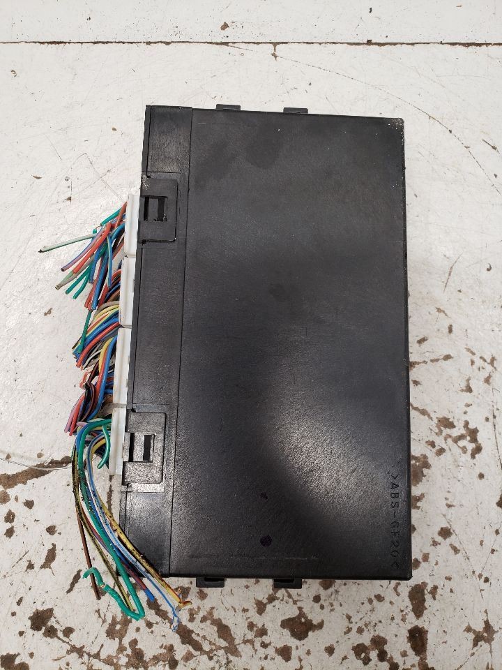 2014 Subaru Impreza Control Module Multifunction Integrated Unit US OEM 1377504