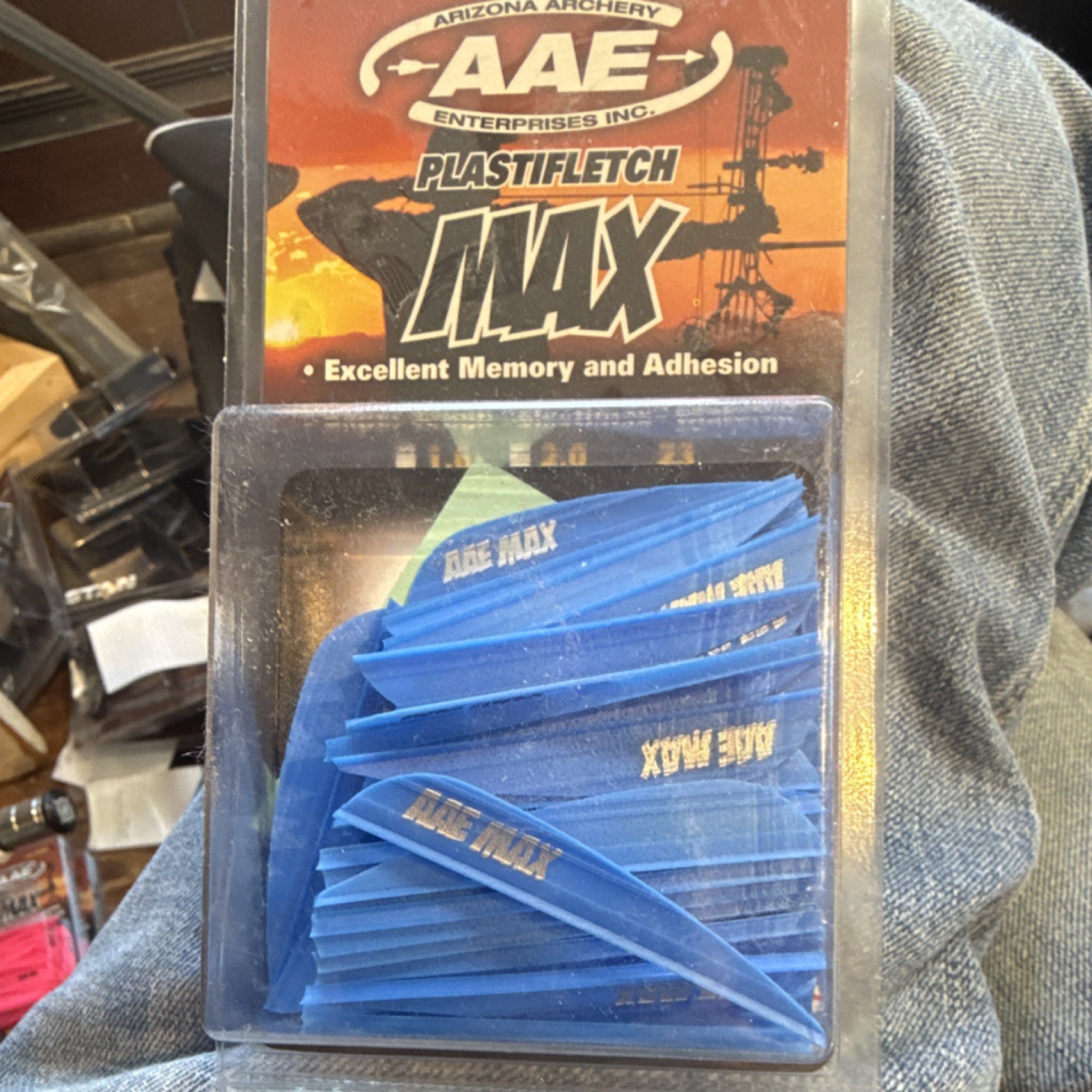 AAE Plastifletch Max - Blue Plastic Vanes 2.3 in 100 Pack