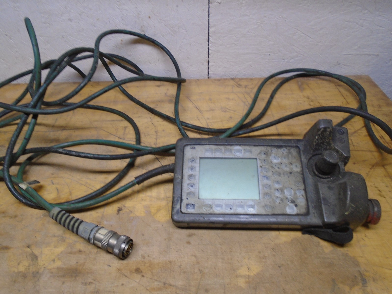 3HNE-00442-1 /06  ABB Robot Pendant 3HNE-00471-1 Cable Parts or repair WX145