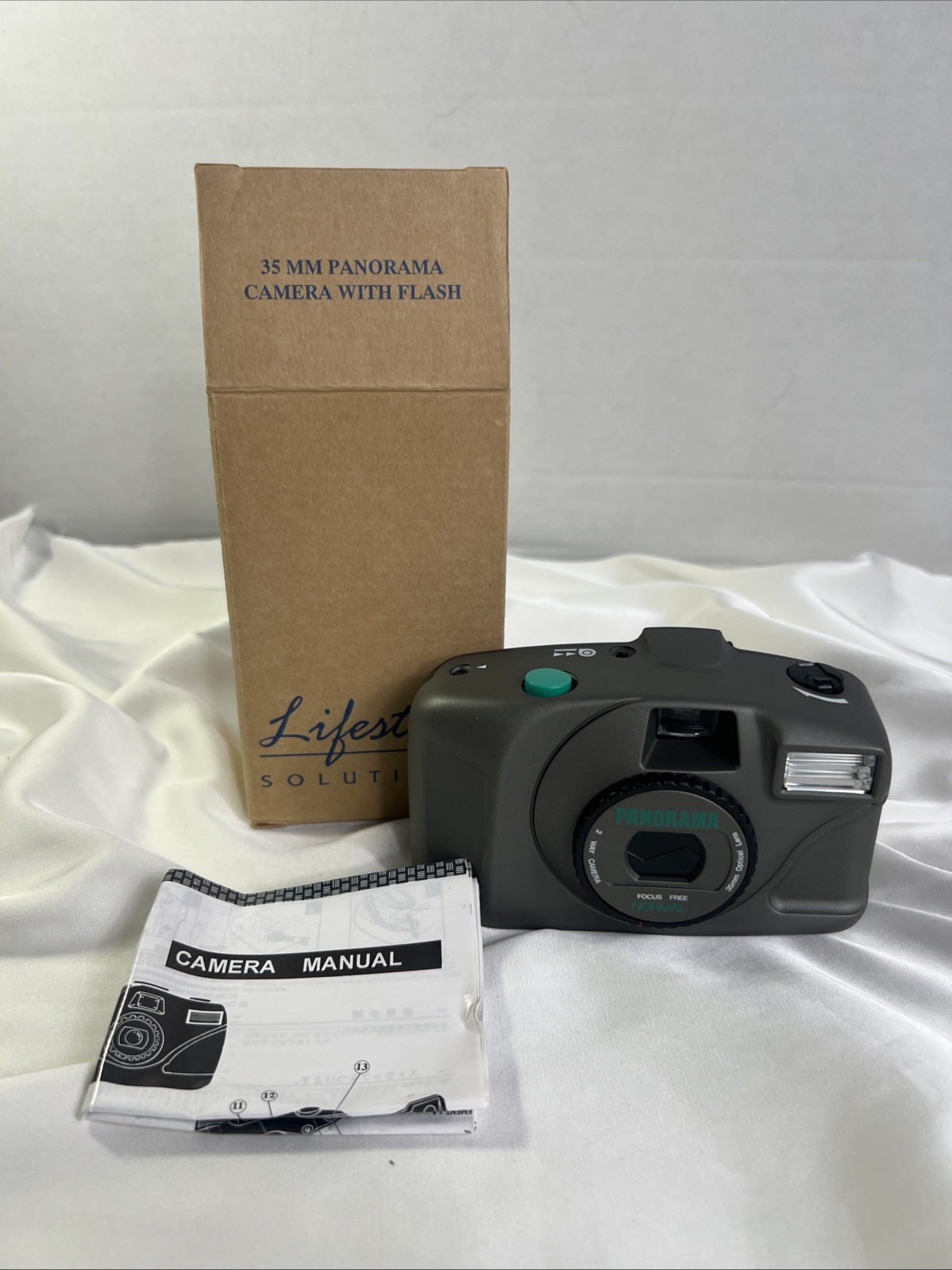 Vinatge Avon 1997 35 MM Panorama Camera With Flash Lifestyle Solutions New