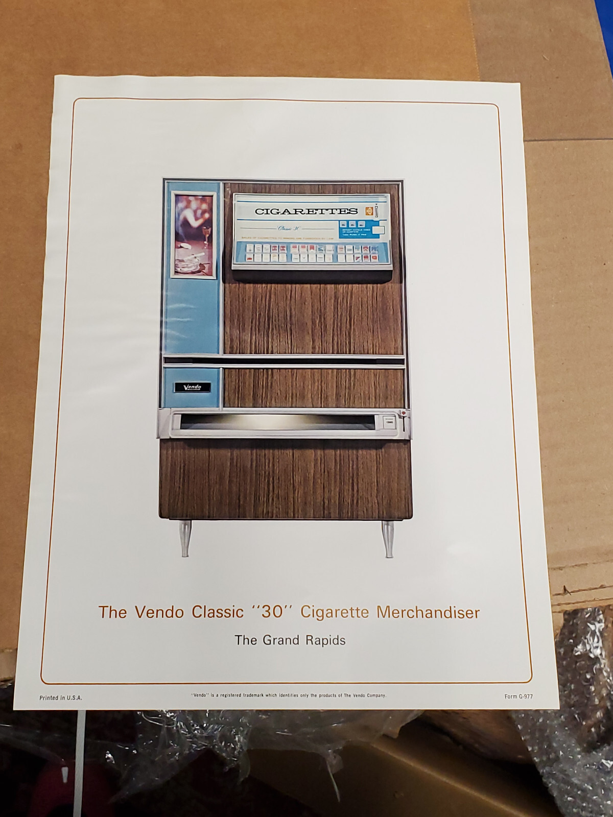 Vendo Classic 30 Cigarette Merchandiser Model-GRAND RAPIDS flyer RARE 8 By 11"