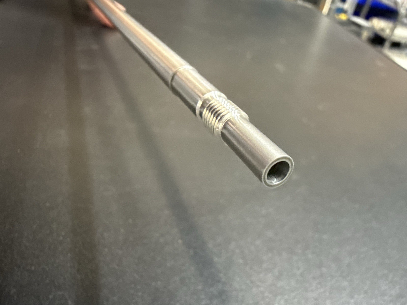 Pre-fibered tube compatible with Guidant VH-1111 7mm  0°.