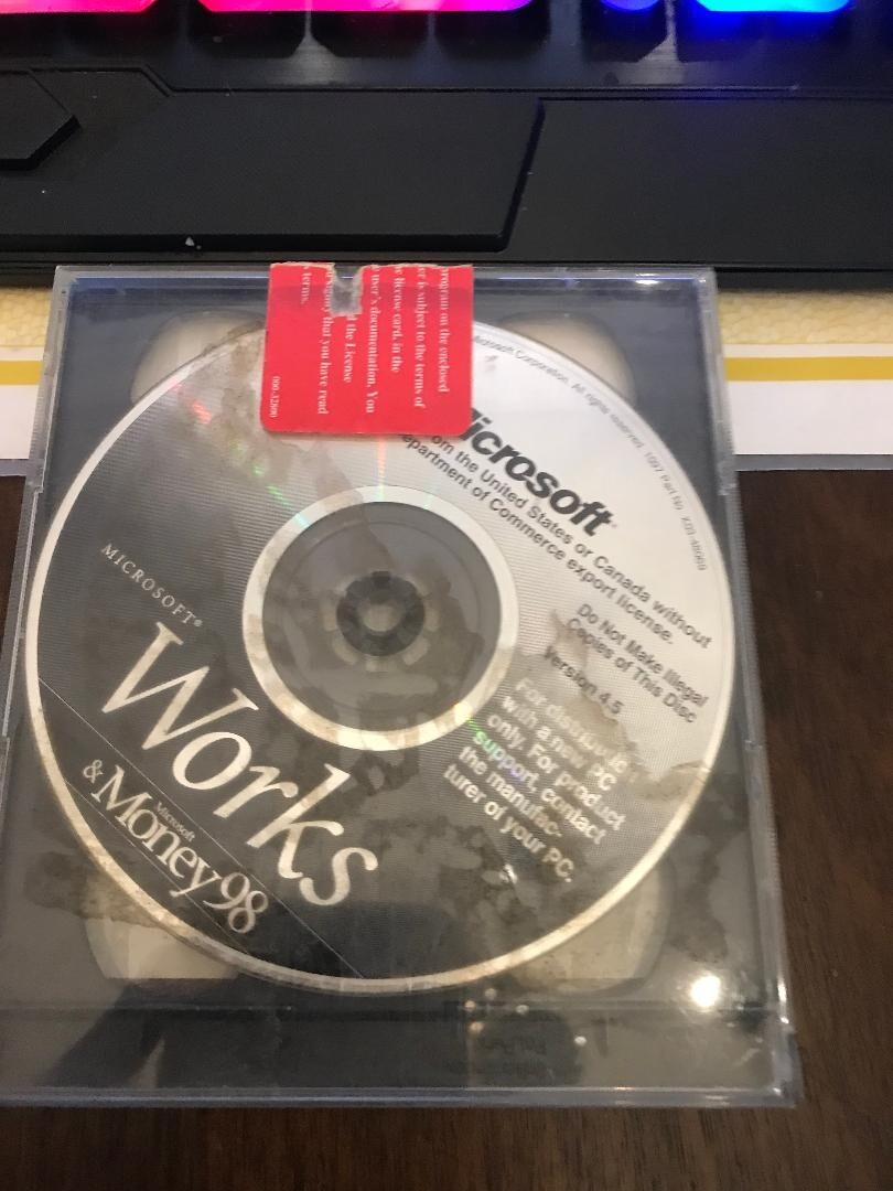 Microsoft Works MONEY '98 CD Vintage Financial Software