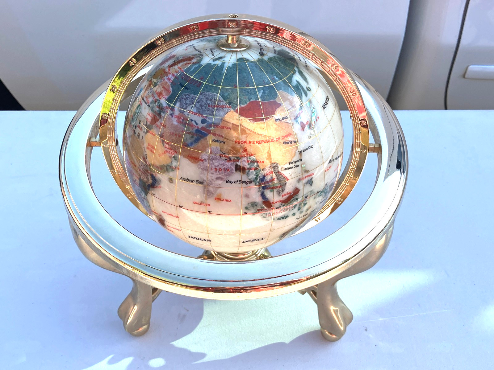 Desktop world globe gold semi precious gemstone stone MOP pearl dust compass VTG