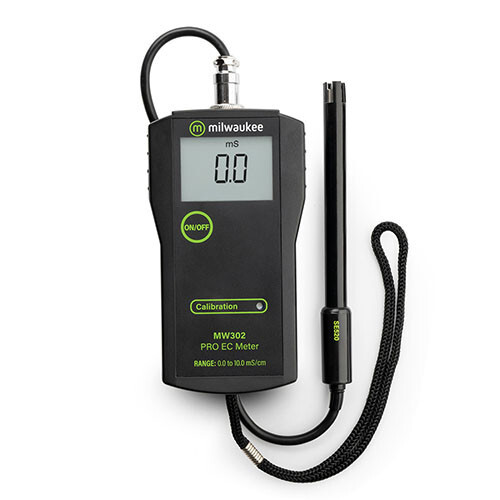 Milwaukee MW302 Conductivity Meter, Automatic Temperature Compensation