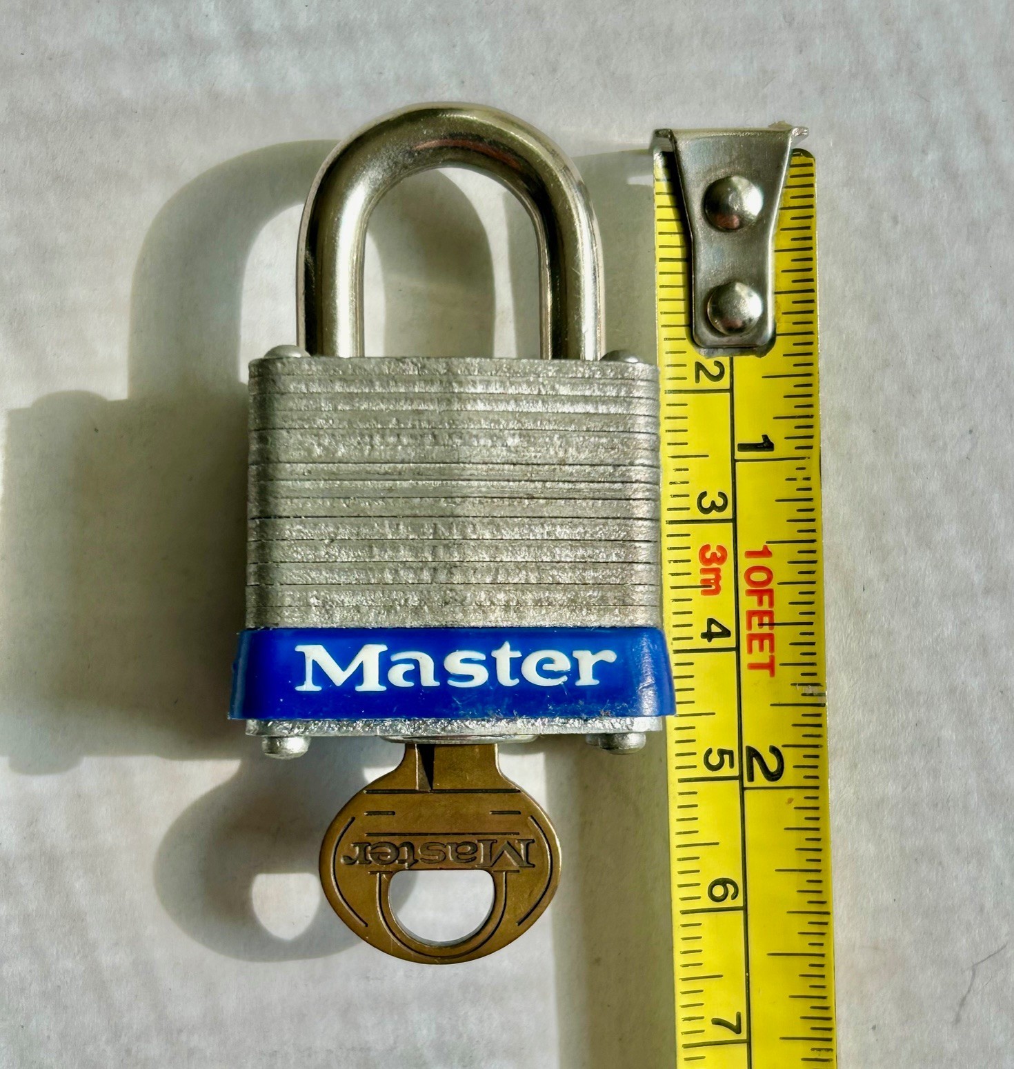 Master Lock Outdoor Padlock 1-1/8" Wide # 7