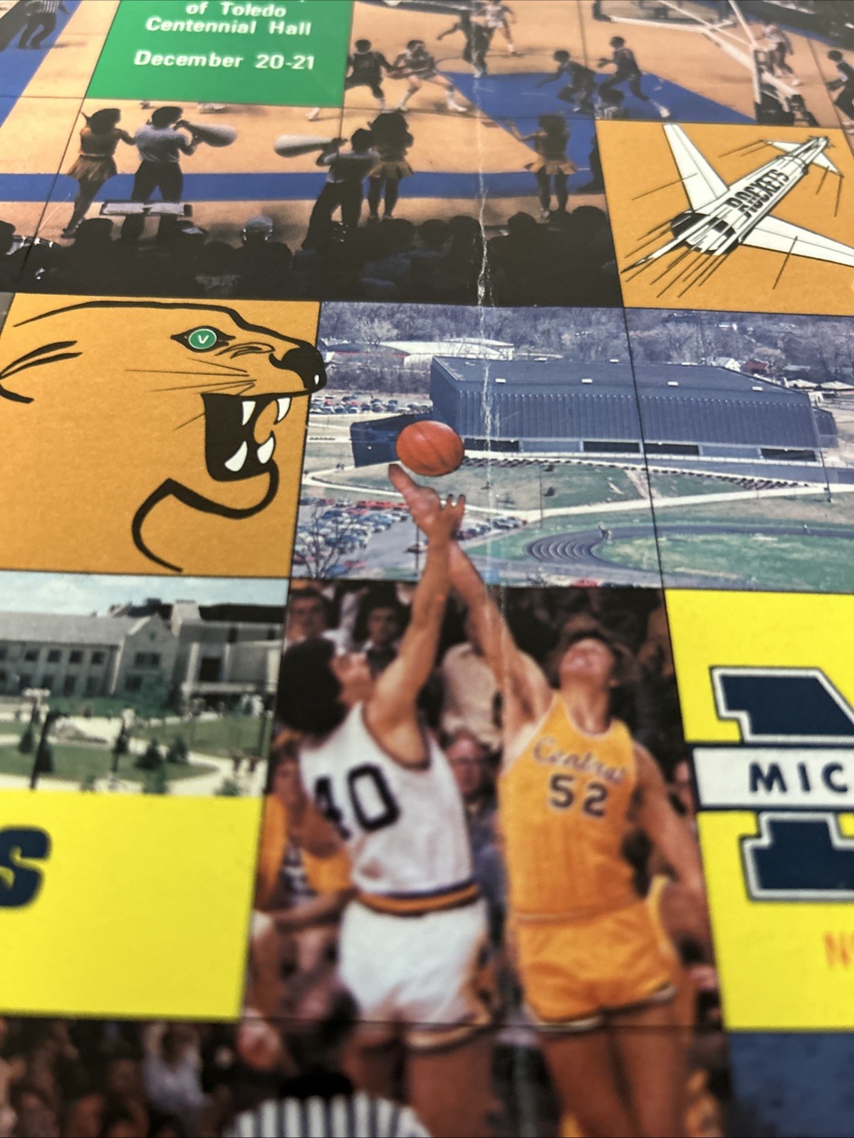 1977 And 1982 Blade Glass City Classic Program