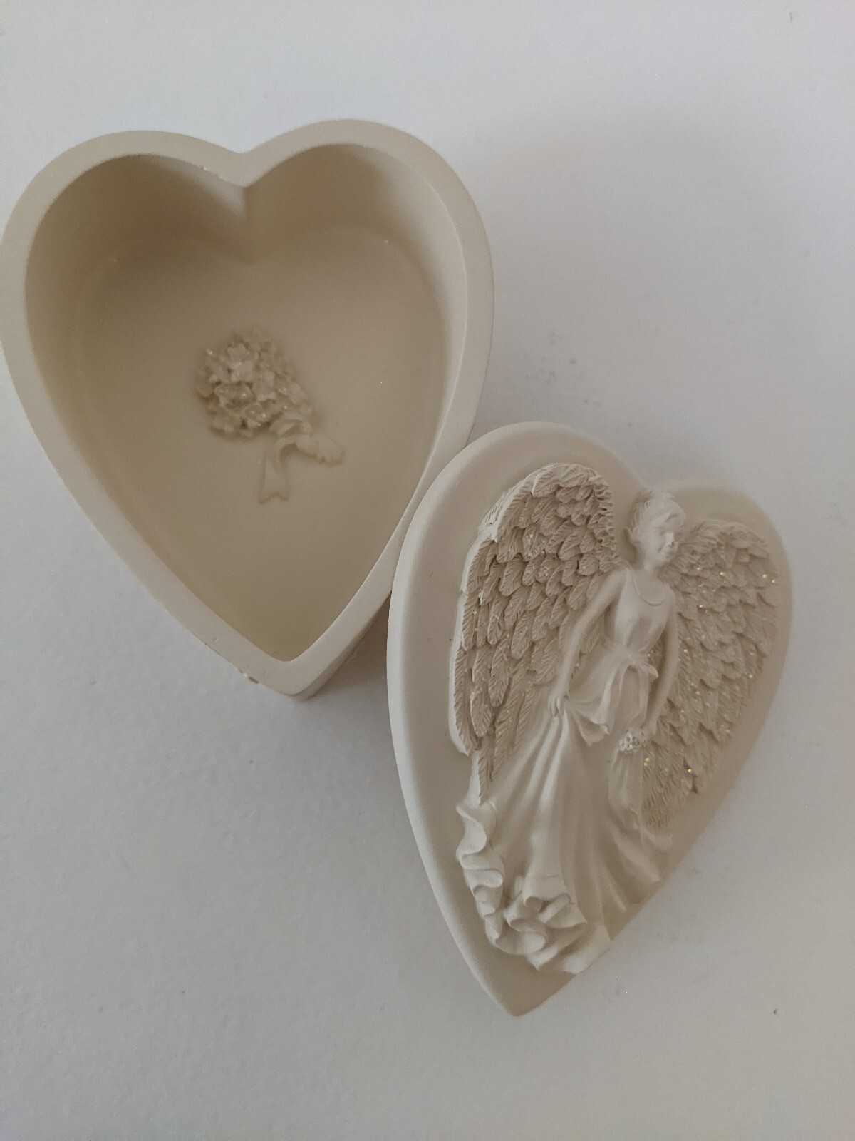 New VTG Angelstar Resin Wish Trinket Heart Box Angel 2002 In Box