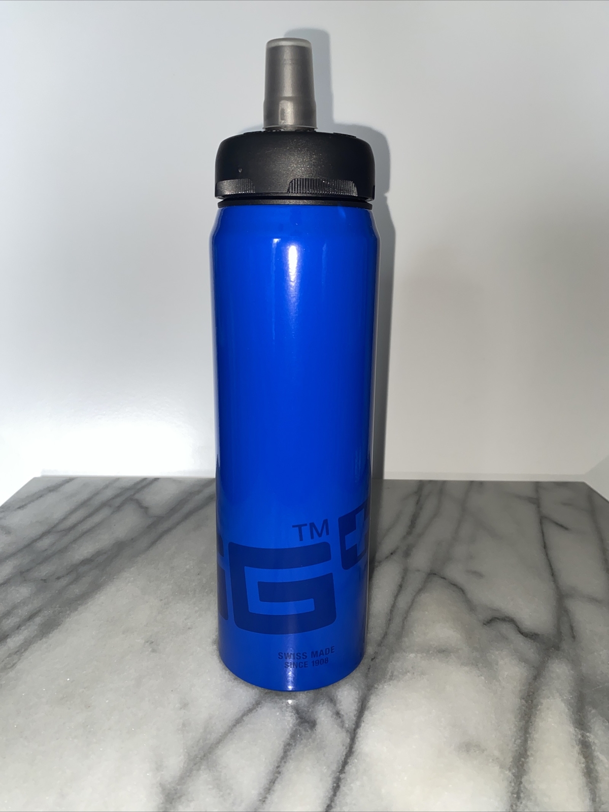SIGG .75 Liter Bottle- Wide Mouth NAT (New Active Top w/ Straw)- Blue 8390.00