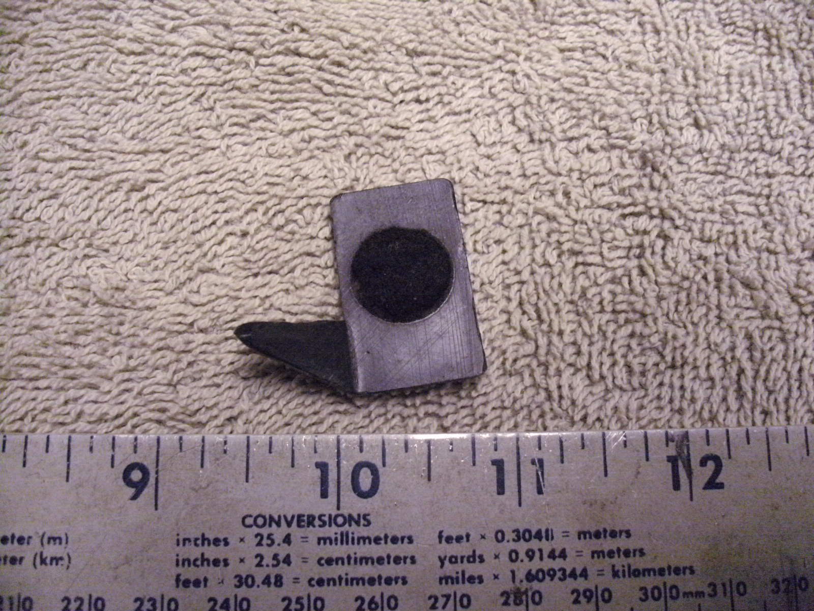 Vintage Plastic Finger Arrow Rest, Used , Good Cond, Needs Double Sided Tape