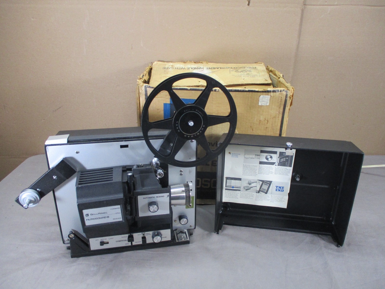 Vtg Bell & Howell Filmosound 8 Autoload Super 8 9MM Film Reel Projector WORKS A+