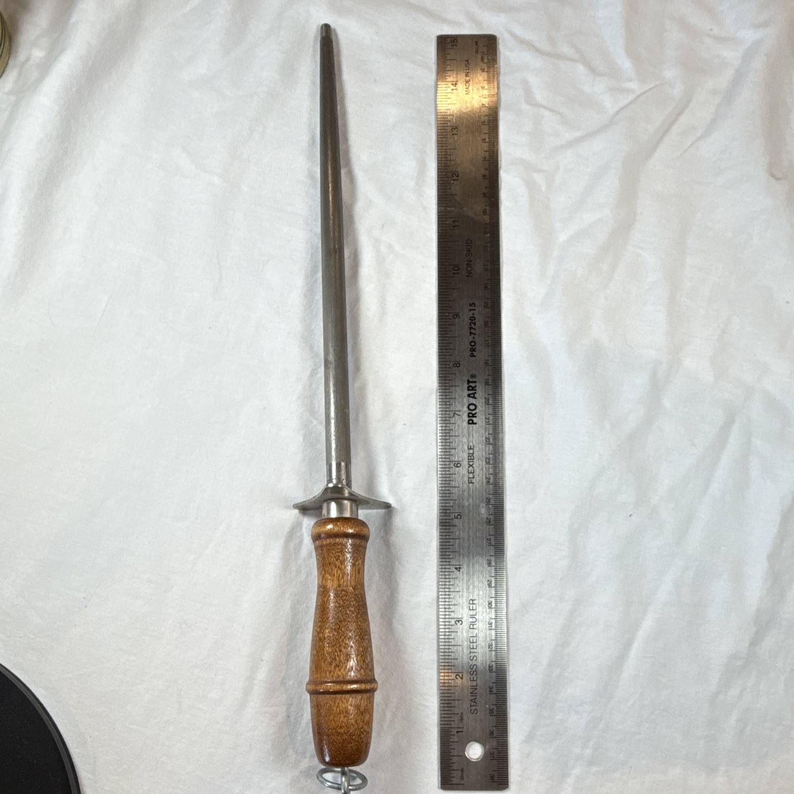 CASE XX Manual Sharpening Steel Honing Rod, Wood Handle, Brown/Silver