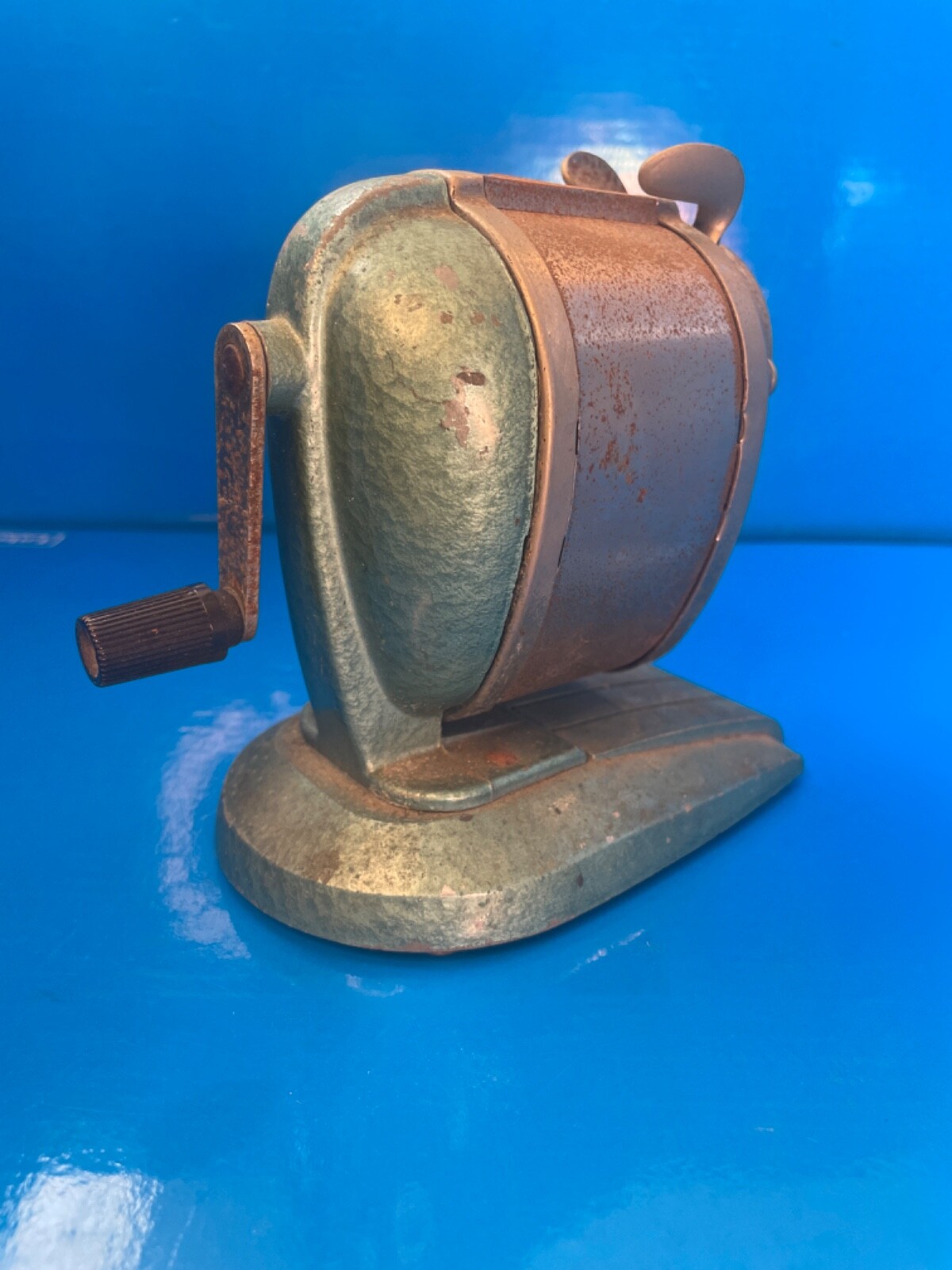 Boston Champion Vintage Desk Pencil Sharpener Hand Crank w/ Pinch Feed