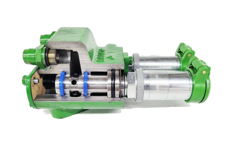 John Deere SCV, (remote valve )ISO Coupler Conversion Kit for 50-70 series