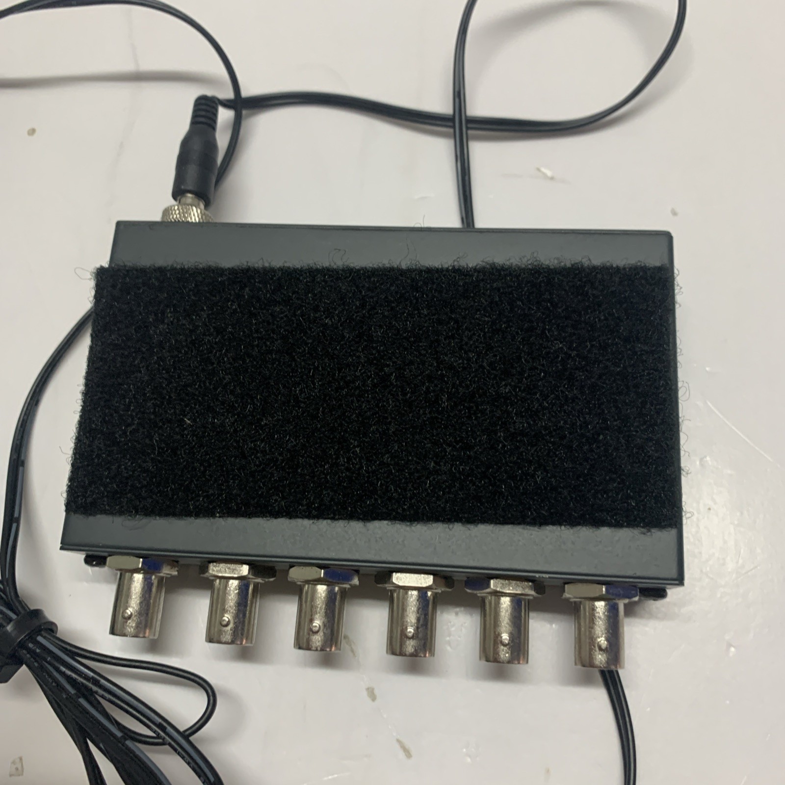 KRAMER 105VB 1:5 COMPOSITE VIDEO DISTRIBUTION AMPLIFIER High Resolution Video DA