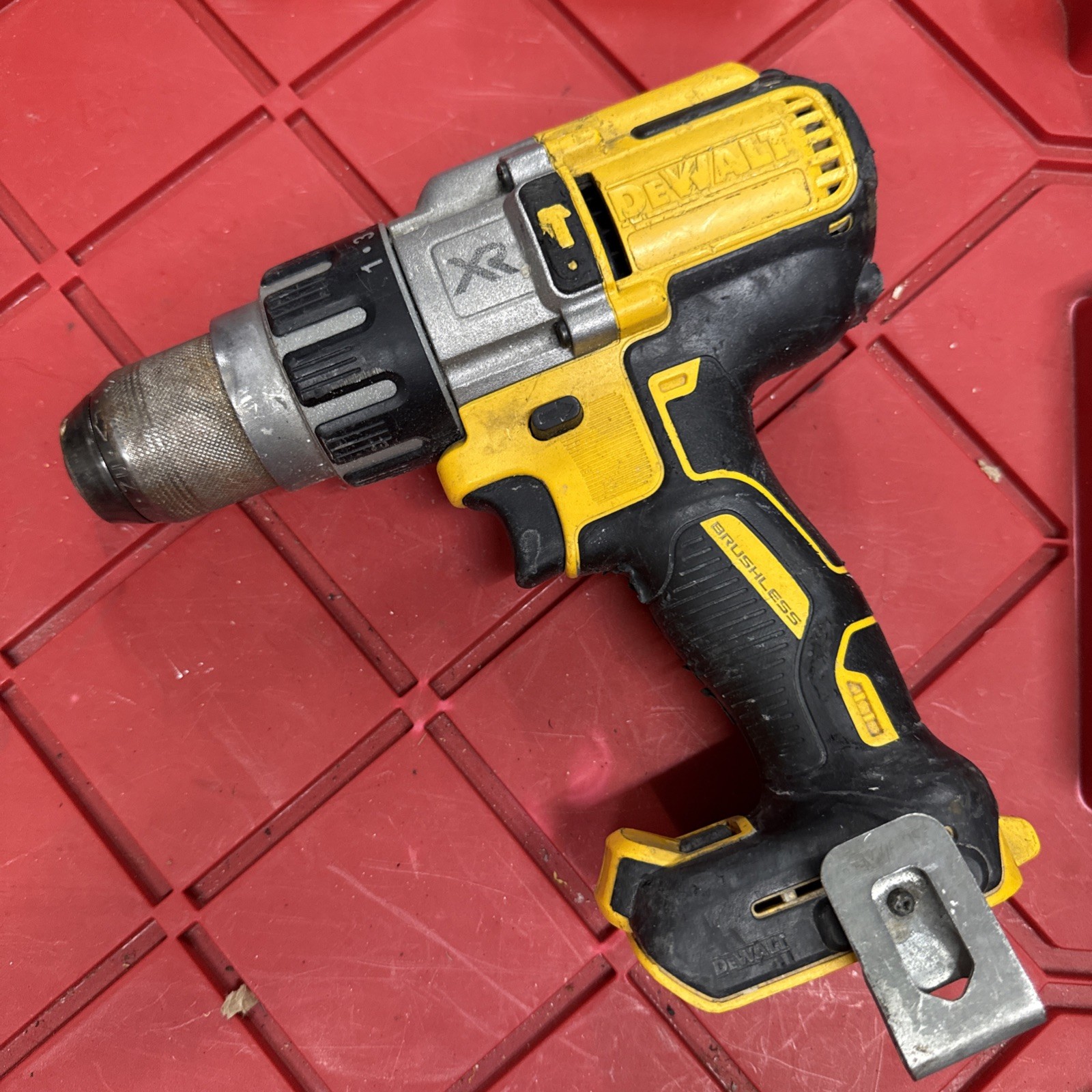 DeWalt DCD996 20 Volt 20v Max XR Brushless Cordless 1/2" Hammer Drill/Driver H