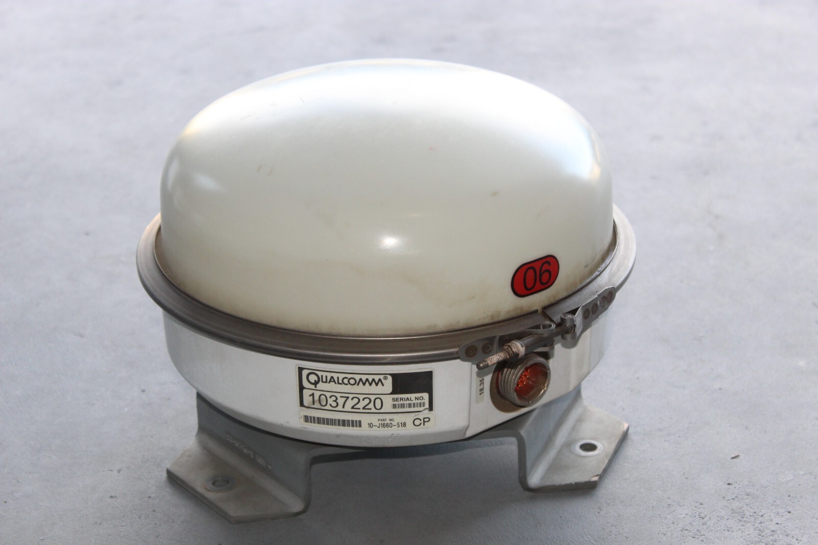 Qualcomm Omnitracs 10-J1660-518 GPS Antenna Dome Satellite Tracking Unit