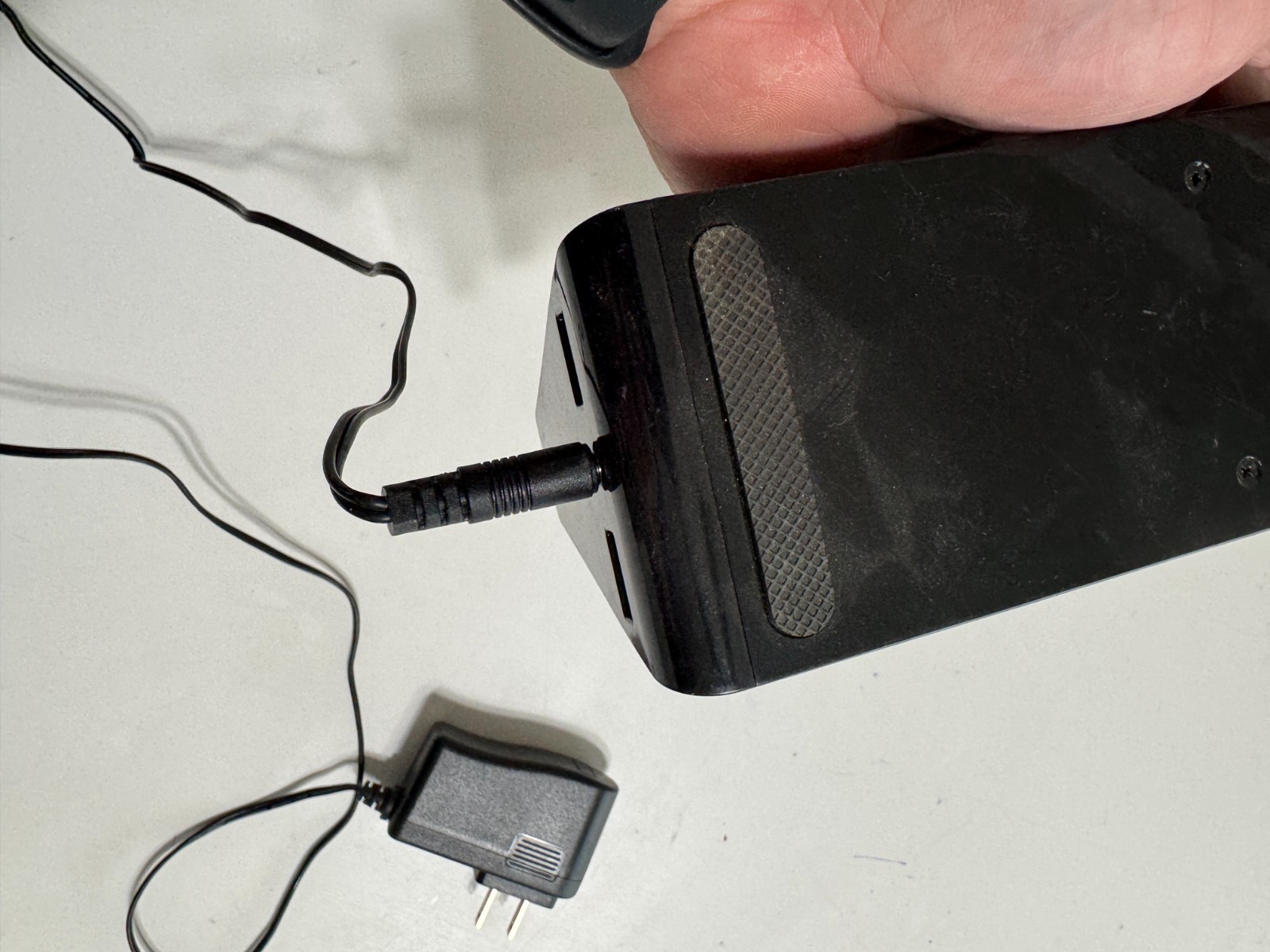 dreamGEAR Charge Station for PS4 DGPS4-6417 (e41)
