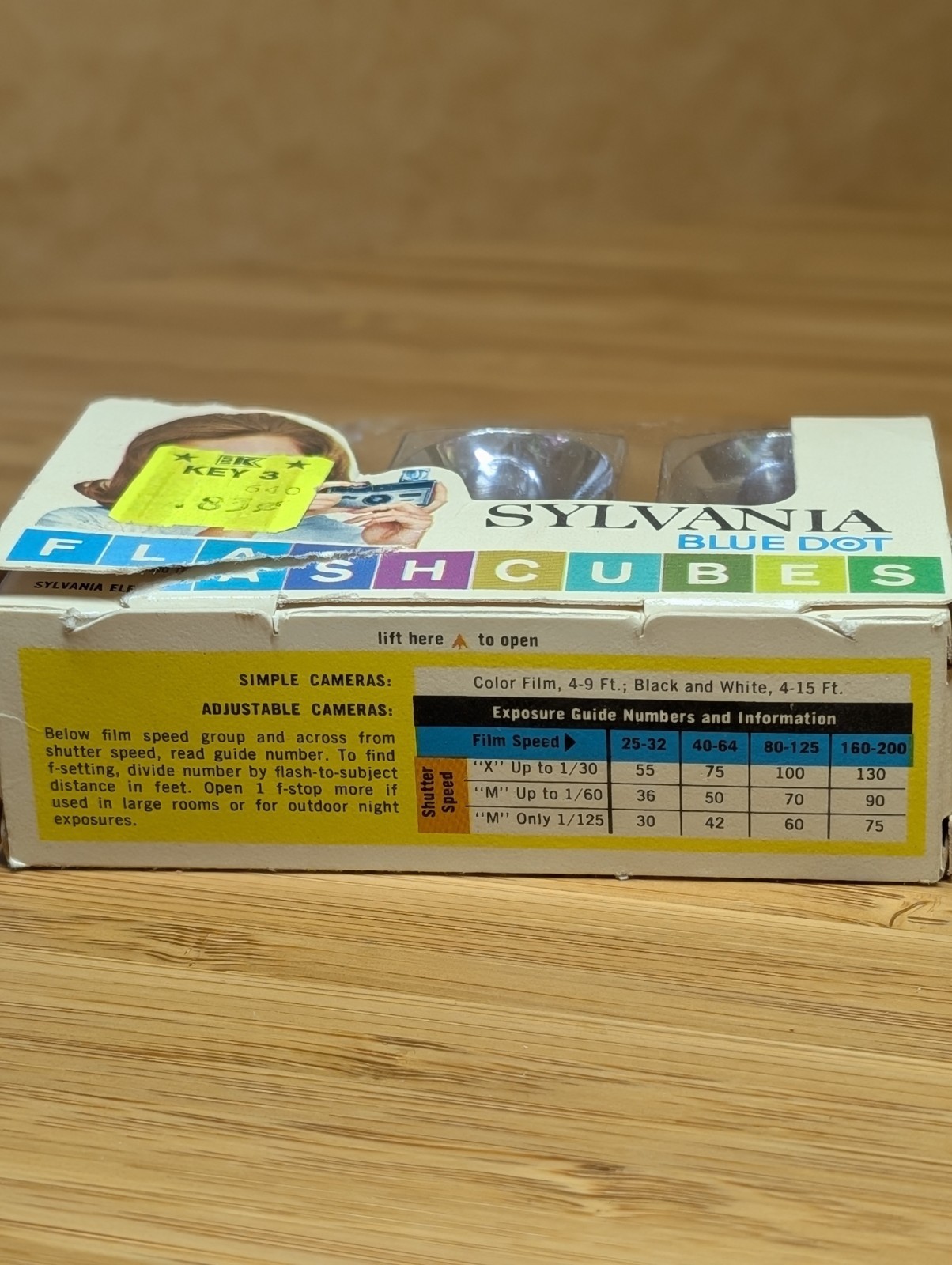 Two (2) Vintage New Sylvania Blue Dot Camera Flash Cubes In Open Box NOS