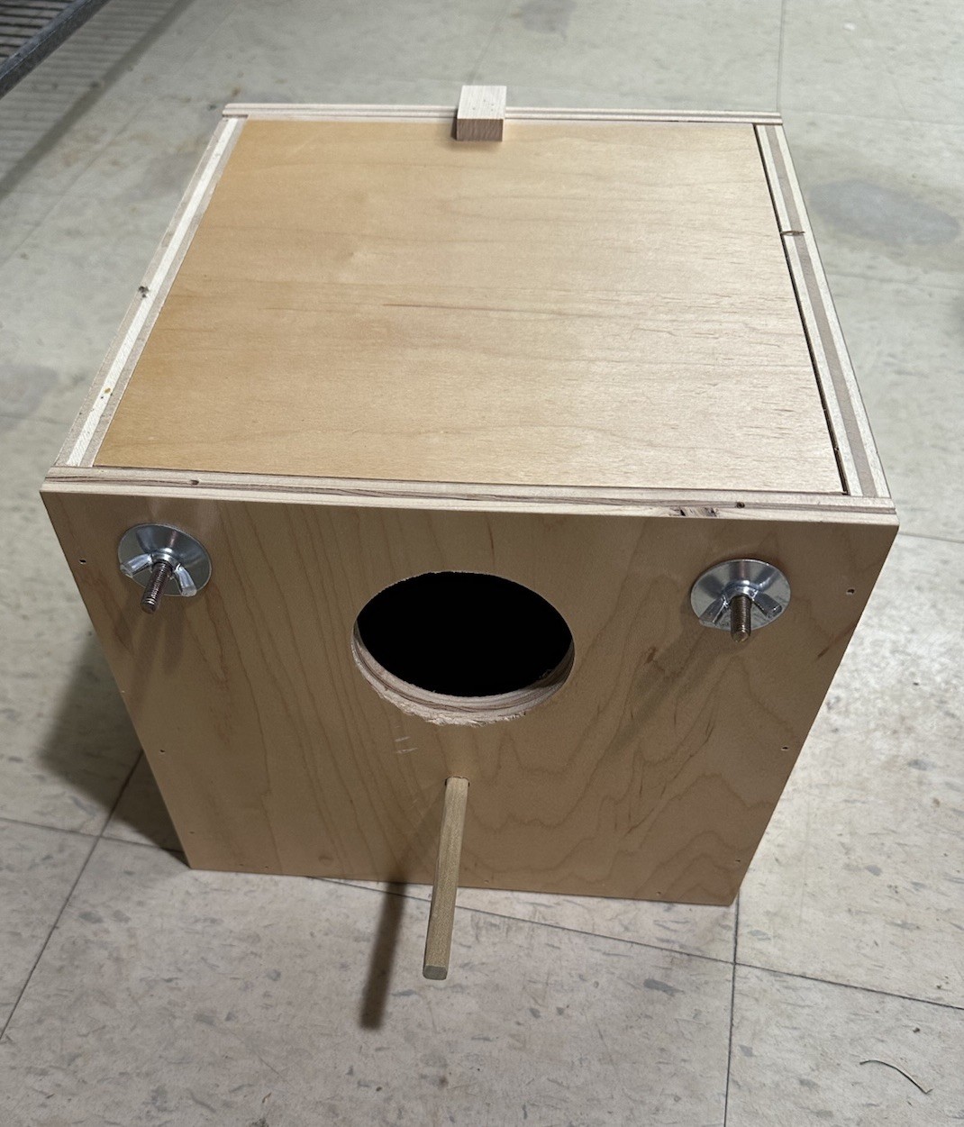 Nido de madera para Cacatúas Green Cheek, Conuro fabricado artesanalmente10x11x9