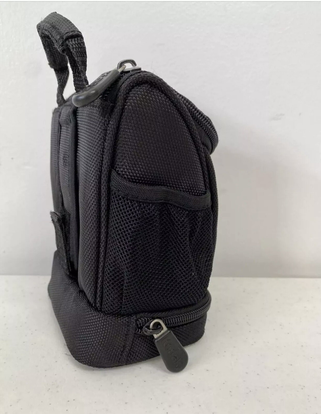 Nice Kodak Compact Digital Camera Black Case Bag Handle Zipper Mesh Pockets