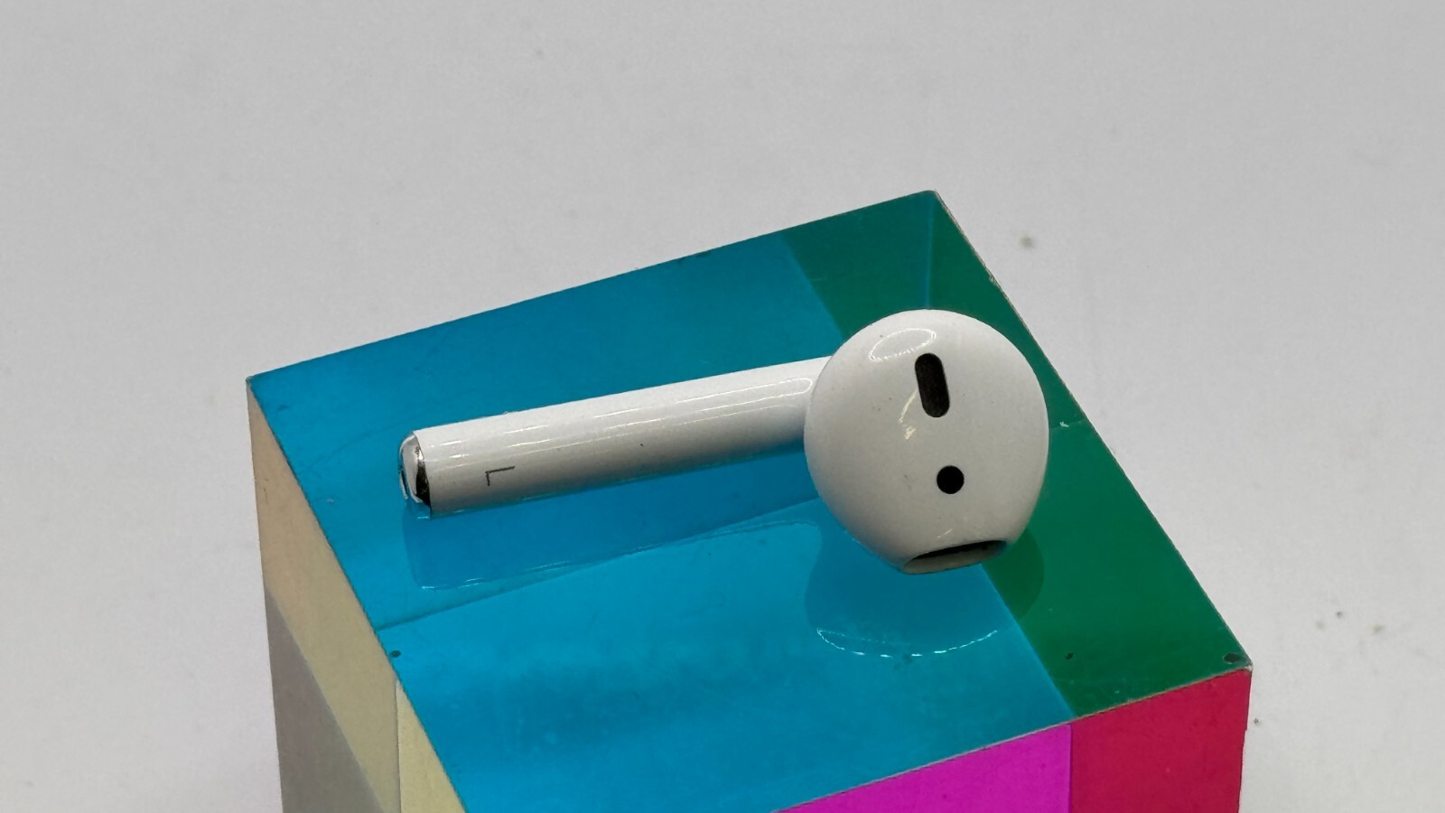 Apple AirPods 2nd Generation Left Pod Only Replacement Genuine OEM A2031