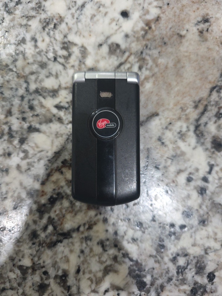 KYOCERA K127, (VIRGIN MOBILE) mobile phone