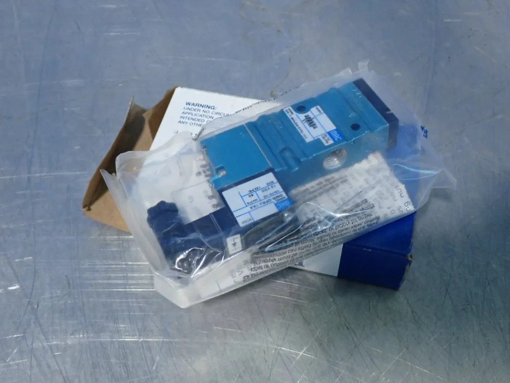 MAC VALVES 3-WAY SOLENOID VALVE 52A-11-80A-DM-DFRJ-1KA