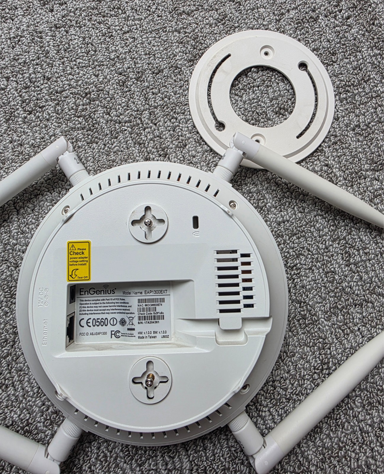 EnGenius Indoor Wifi Access Point EAP1300EXT - USED