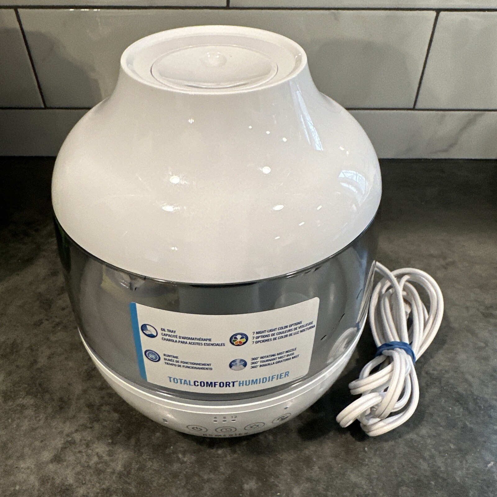 HoMedics Total Comfort Ultrasonic Humidifier UHE-CM180 NEW OPEN BOX!