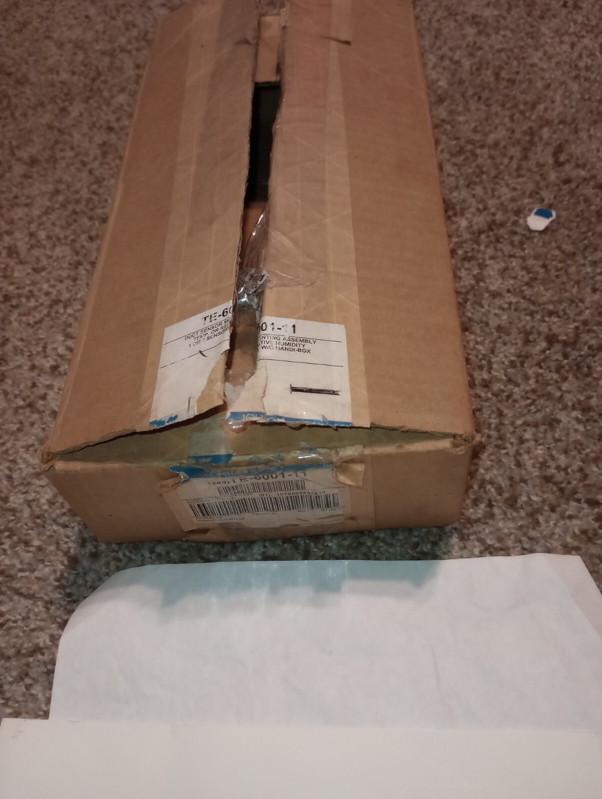 NEW GENUINE JOHNSON CONTROLS TE-6001-11 DUCT SENSOR MOUNTING ASSEMBLY