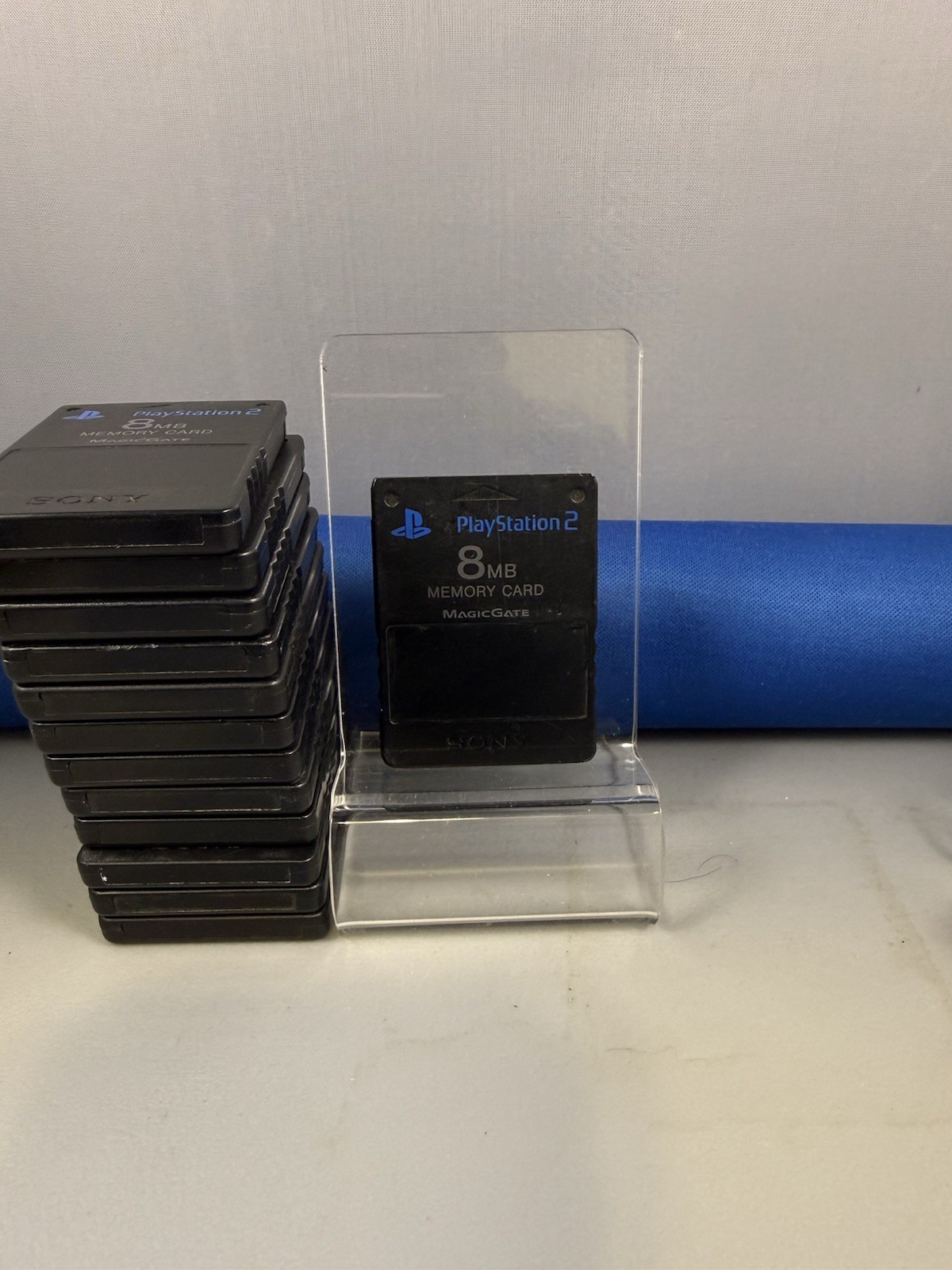 Single Sony Playstation 2 PS2 Official OEM MagicGate 8mb Memory Card SCPH-10020
