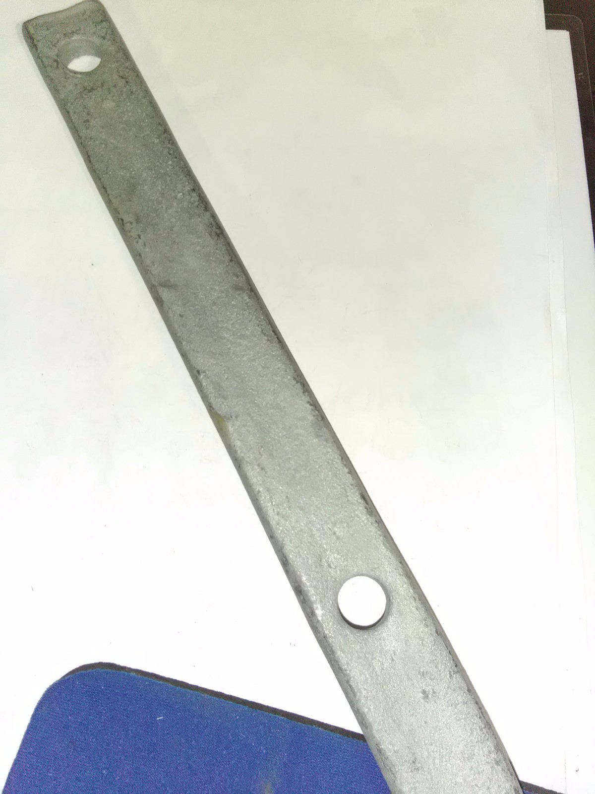 Wall strap DC168B1