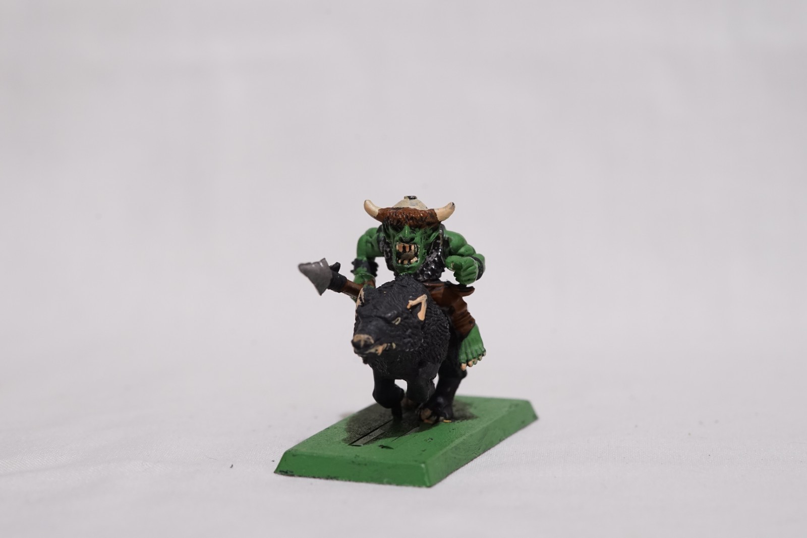 Warhammer Fantasy Goblin Wolf Riders - Painted Plastic Games Workshop OOP