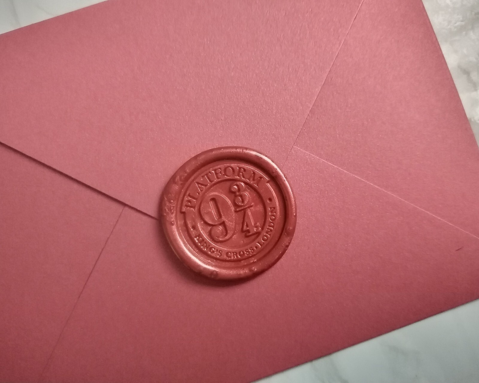 PLATFORM 9 3/4 - Harry Potter Theme - Wax Seals - Self Adhesive x1