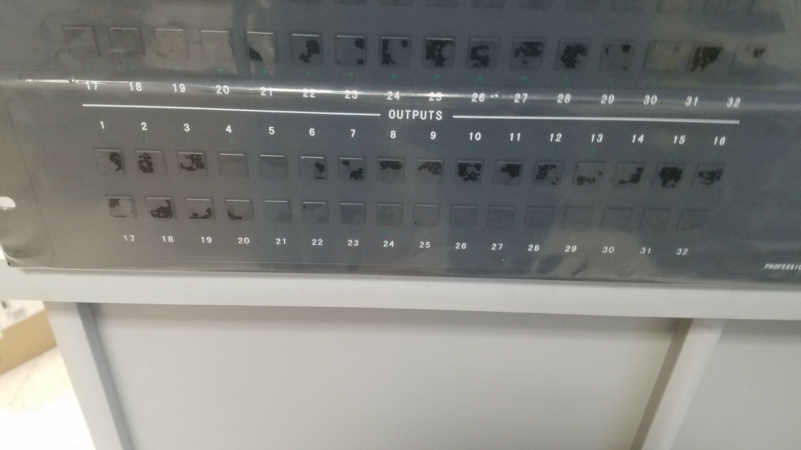PTN Electronics Professional AV Matrix Switcher MCV2416, 24 INPUT 16 OUTPUT