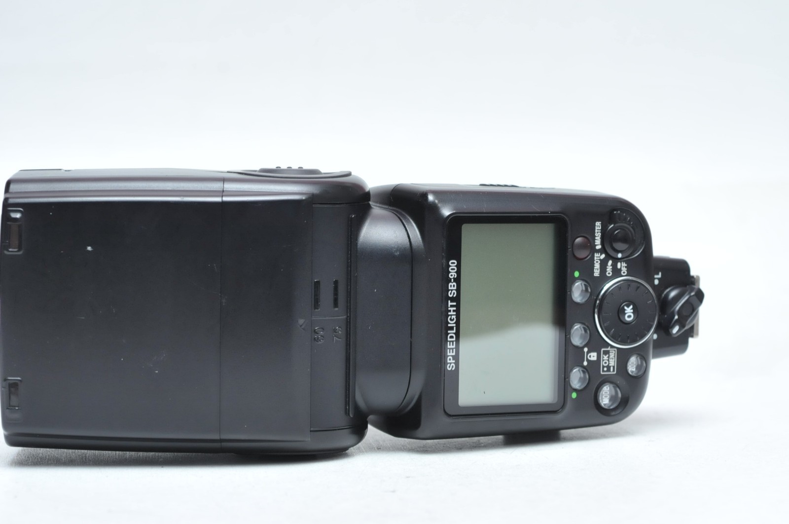 Nikon Speedlight SB-900 *Fair* SB900