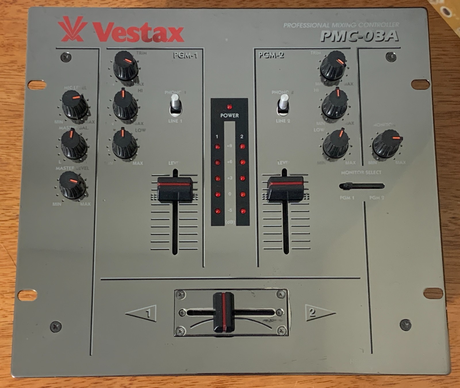 Vestax PMC-03a DJ Mixer 2 Channels Turntable Phono Preamplifier Bad Crossfader