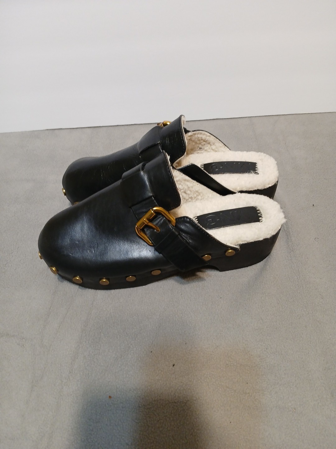 Mong Women's Black Mules Size 38 Europe 7.5 Slip On Black