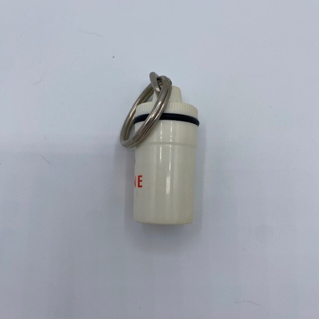 MOTRIN MIGRAINE PAIN ADVERTISING PILL FOB KEYCHAIN
