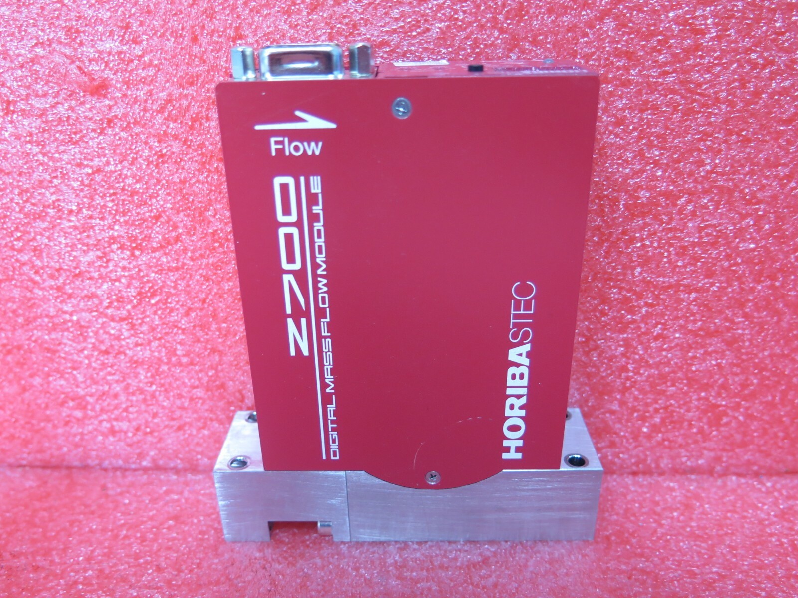 Horiba Stec SEC-Z719MGX Digital Mass Flow Controller Gas- N2 300SCCM