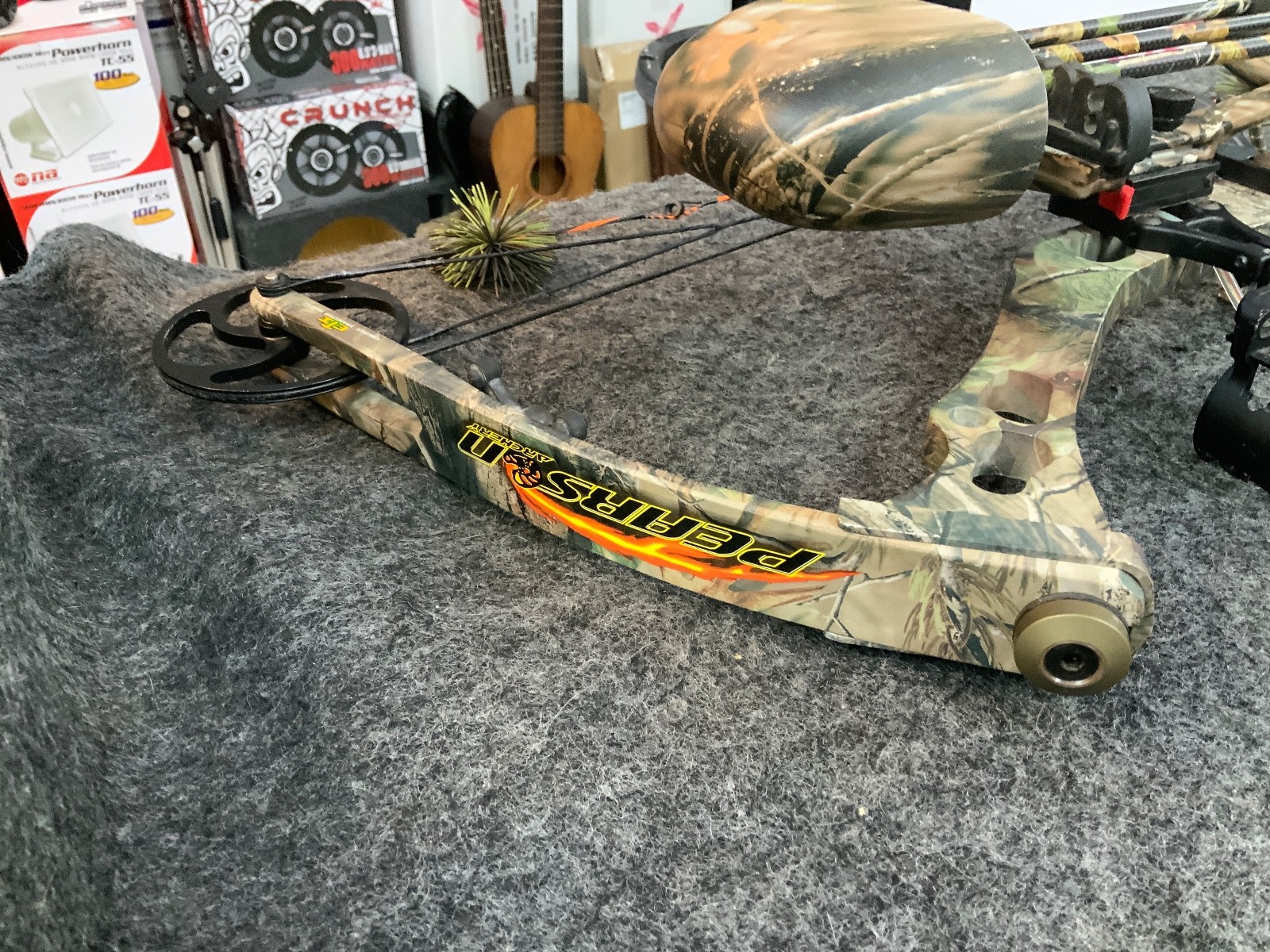 Ben Pearson Archery Bow
