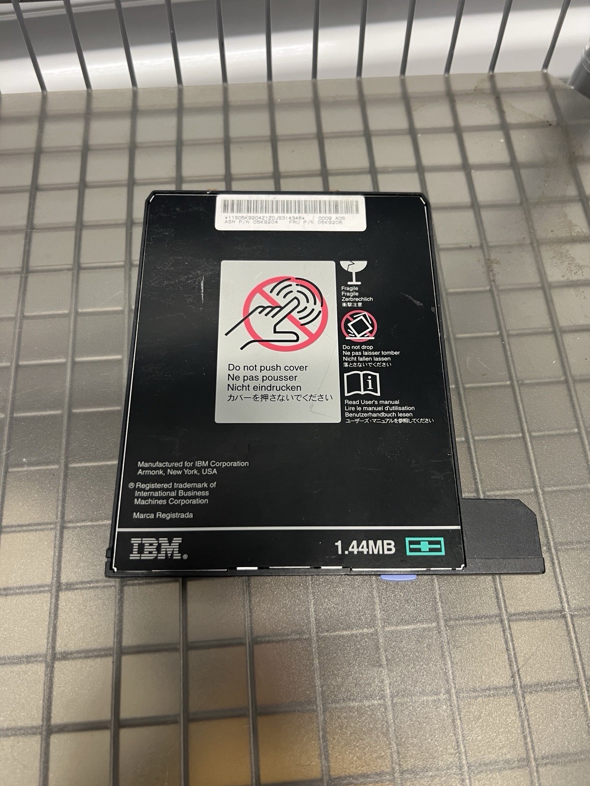OEM IBM 1.44 MB FLOPPY DRIVE 05K9206
