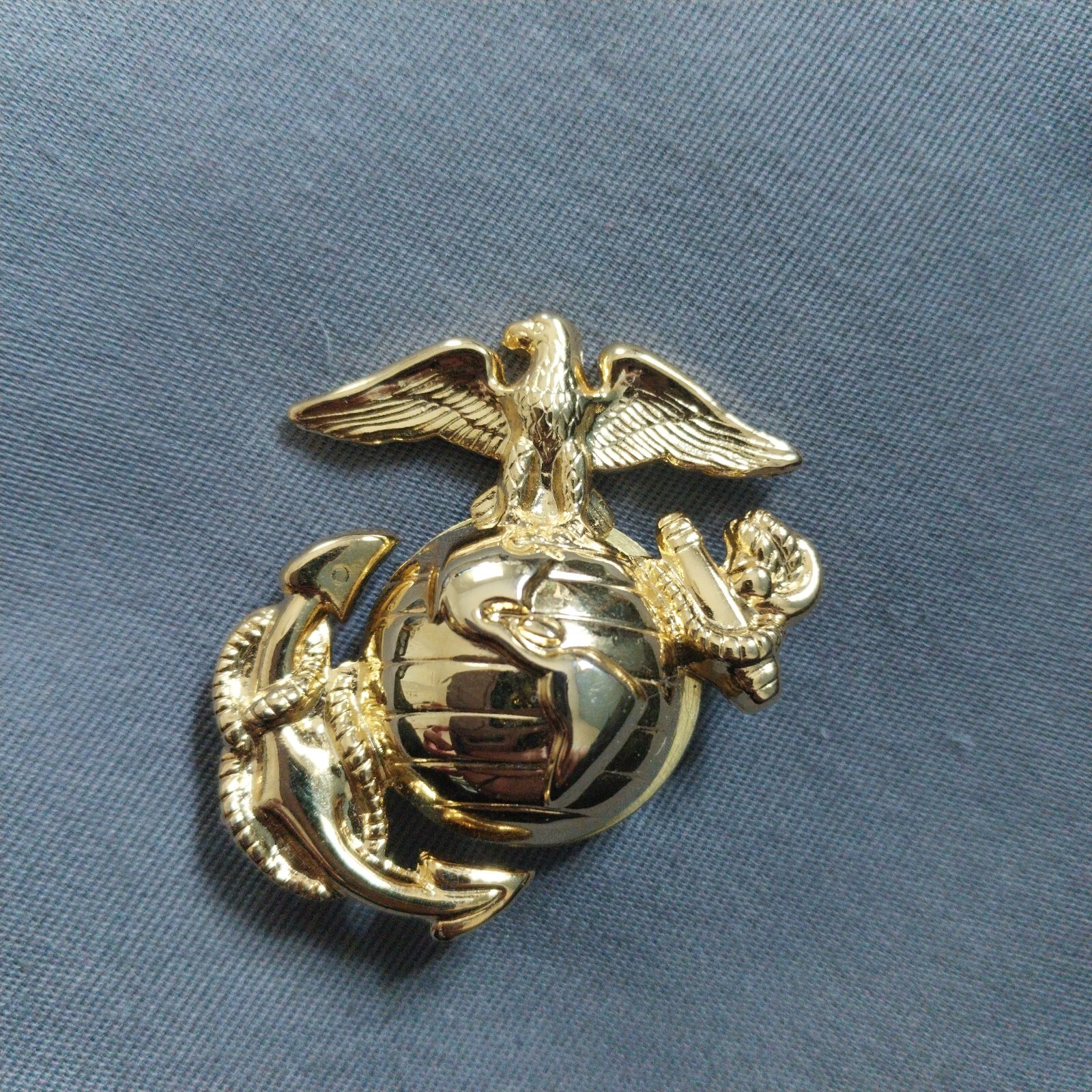 Marines Military Large 1 5/8" 3D Gold-Toned Screwback Lapel Hat Jacket Pin
